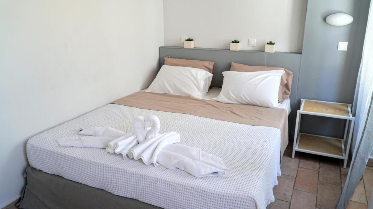 Cozy Apartments In Symi Center Simi Exterior foto