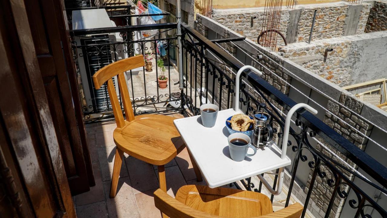 Cozy Apartments In Symi Center Simi Exterior foto